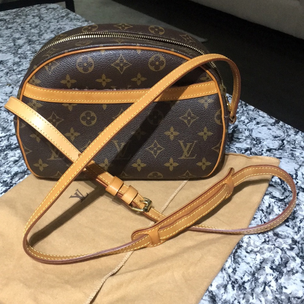 Authentic Louis Vuitton Blois crossbody